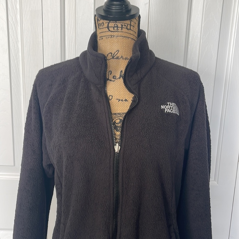 The North Face Black Fuzzy Jacket - Picture 2 of 6